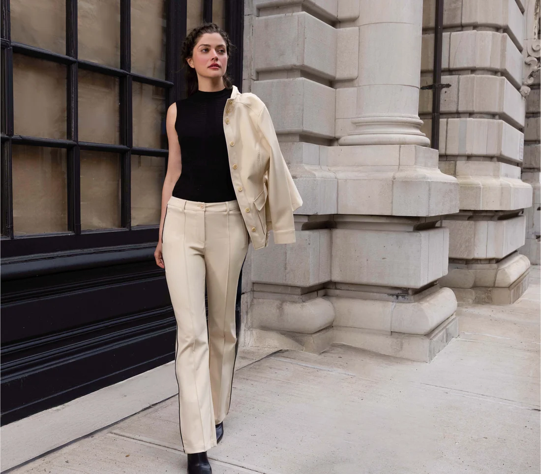 Best Travel Clothes for Women in usa